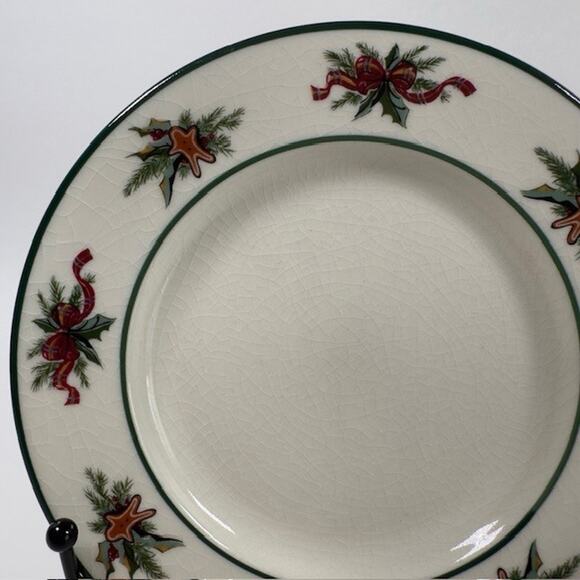 R H Macy The Cellar O'Tannenbaum, 1 Bread &Butter Plate, Holly & Ribbon Border - Picture 10 of 11